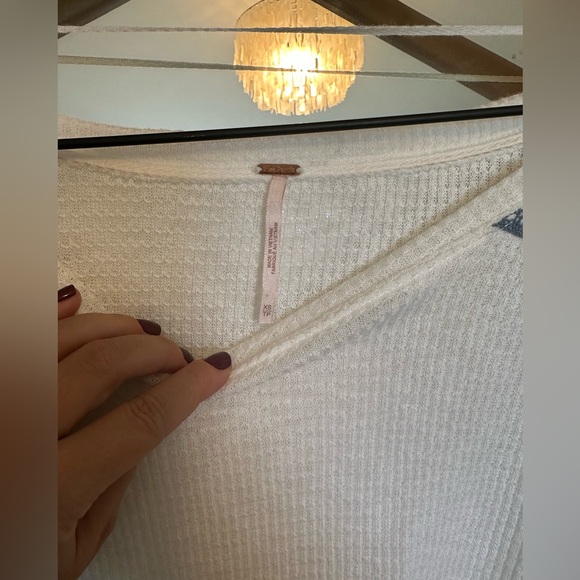 Free People Blossom Thermal Patchwork Balloon Sleeve White/Blue XS - Picture 4 of 4